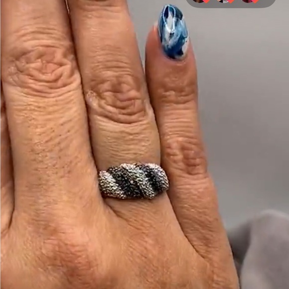 Solid white gold black and white diamond crescent dome ring - Picture 2 of 5